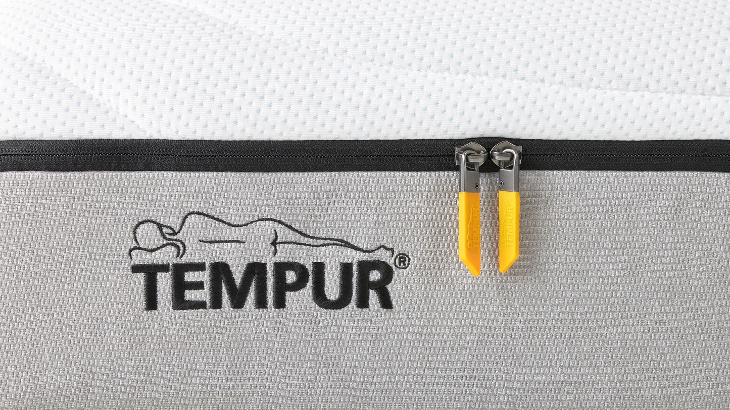TEMPUR Pro® Plus CoolQuilt mattress - medium