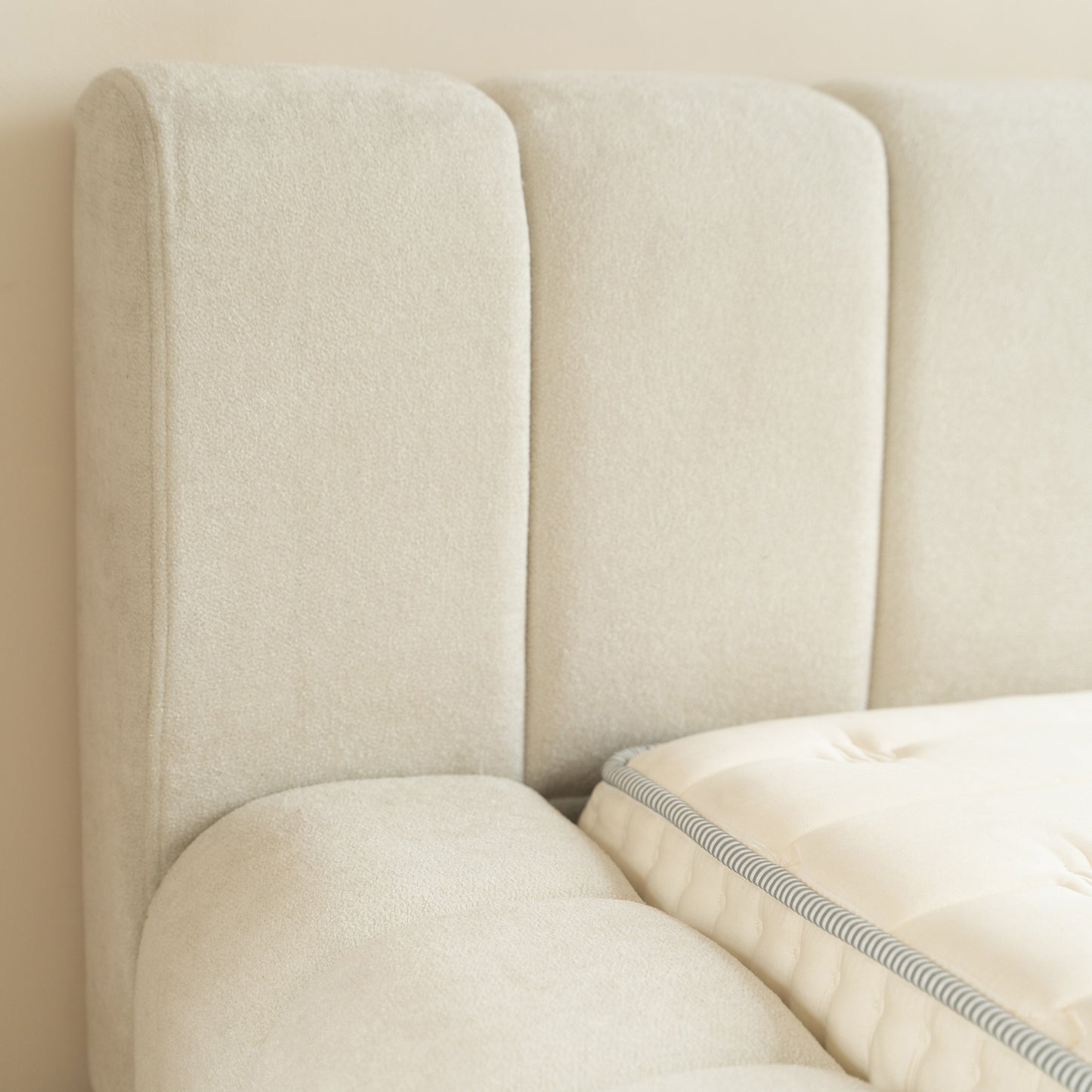 Designbed Adore Classic 160x200 Beige - Zonder Matras