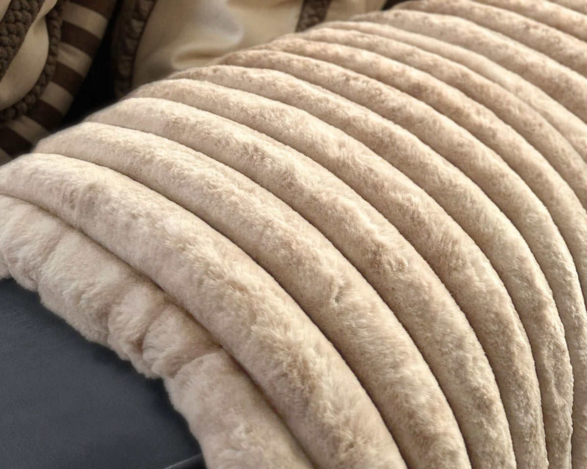 Rib Rabbit Fur Plaid Zand