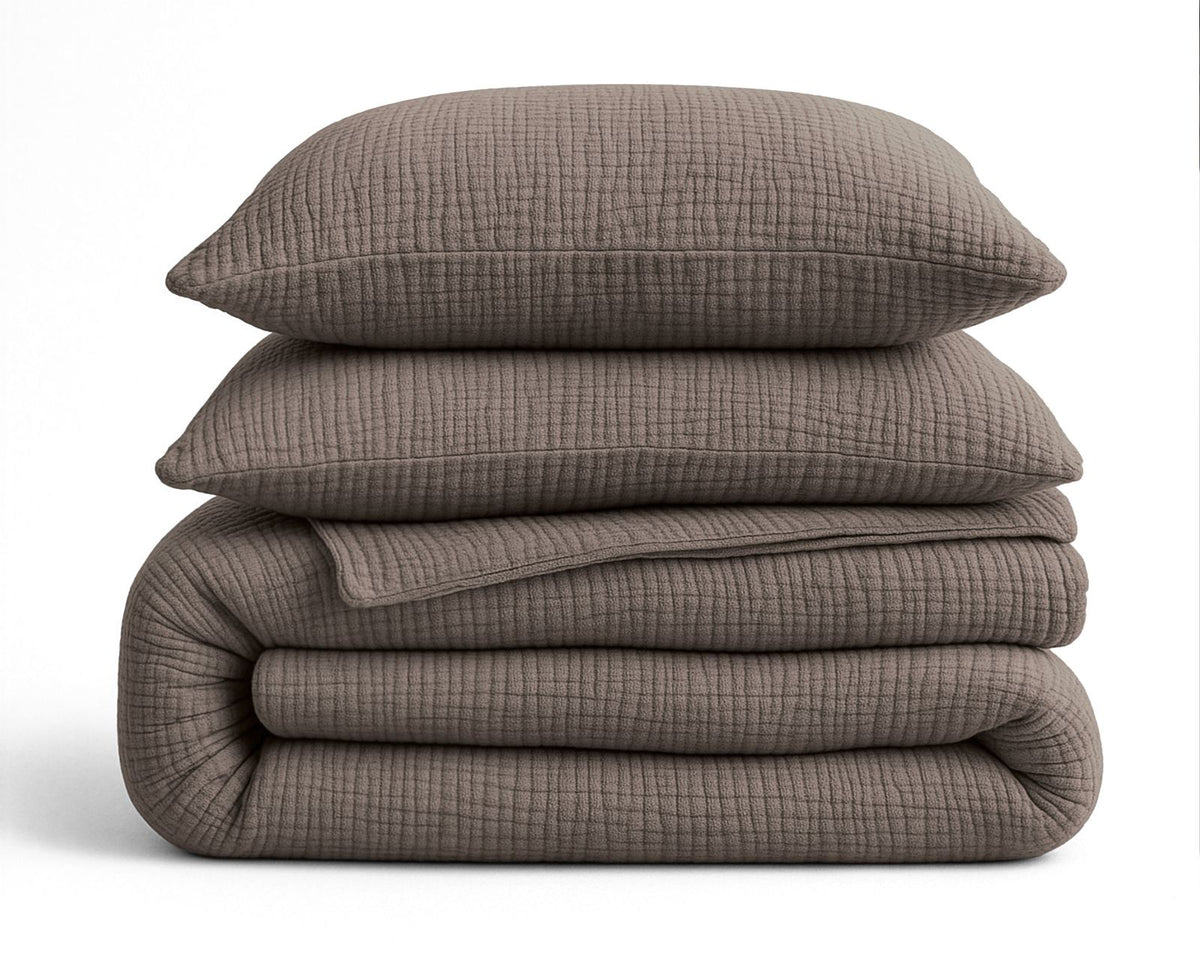 Lazy Dekbed Mousseline Donker Taupe Met Kussenslopen