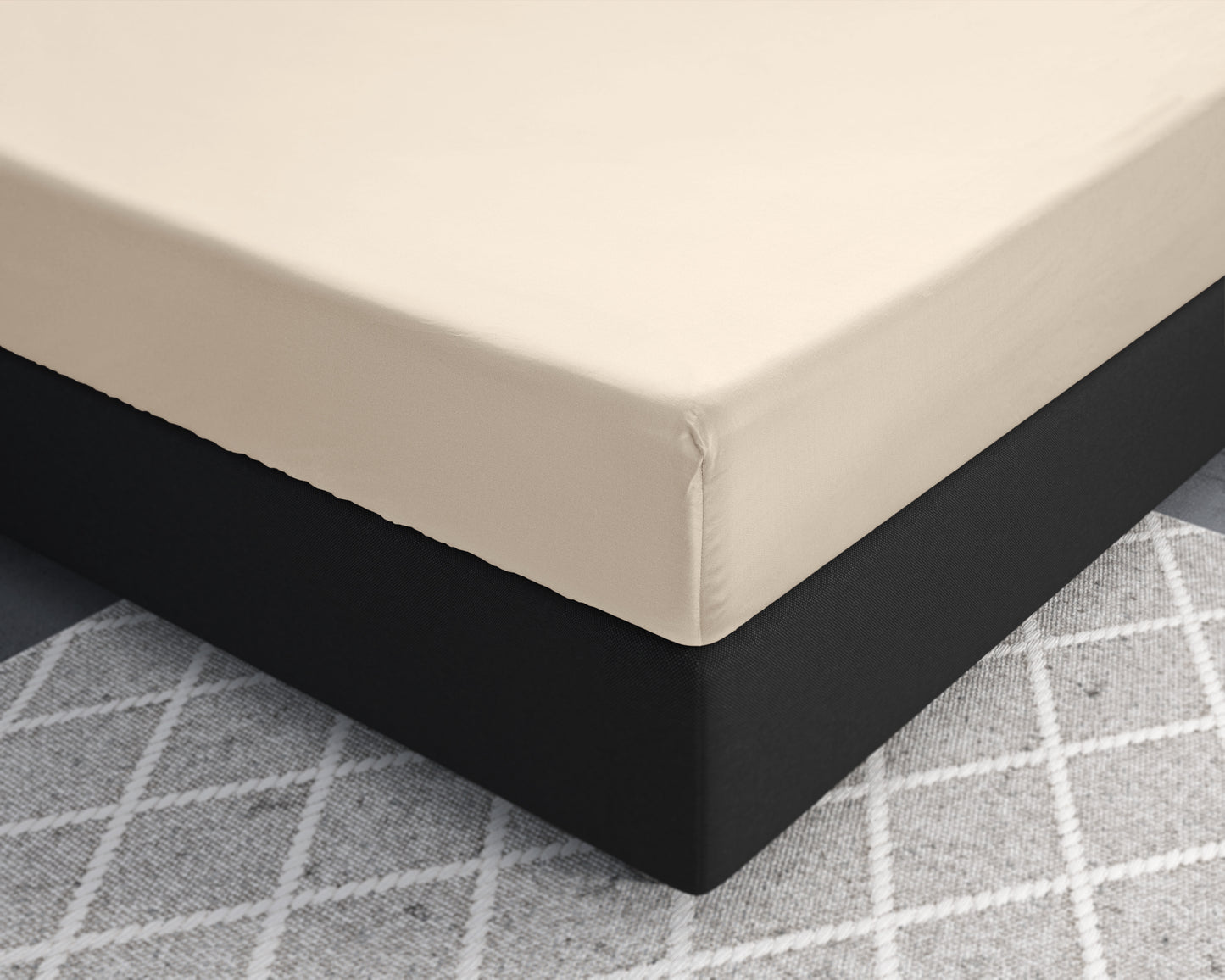 NordDream Satijnen Hoeslaken Zand 1+1 GRATIS