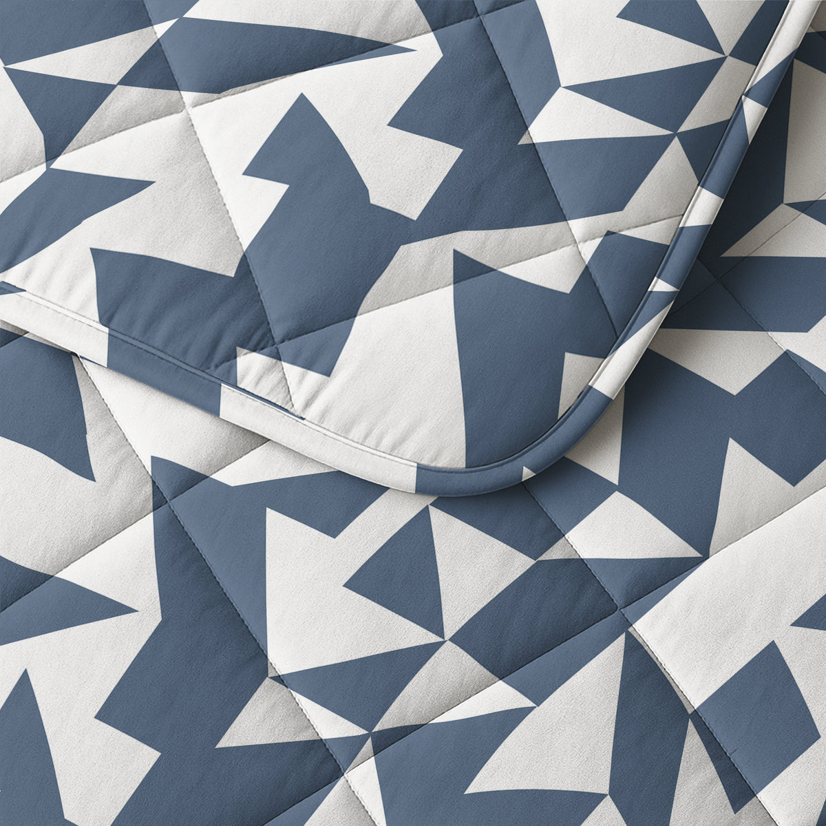 Mado Lazy Dekbed Blauw Met Kussenslopen