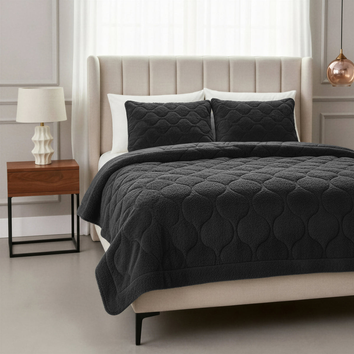 Lazy Dekbed Teddy Zwart Met Kussenslopen