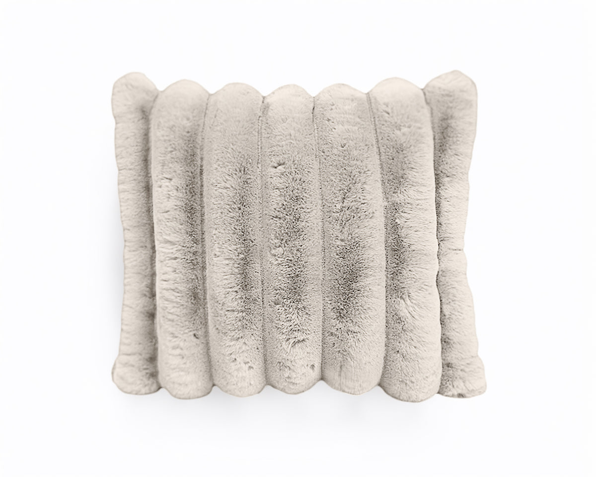 Rib Rabbit Fur Sierkussen Ecru