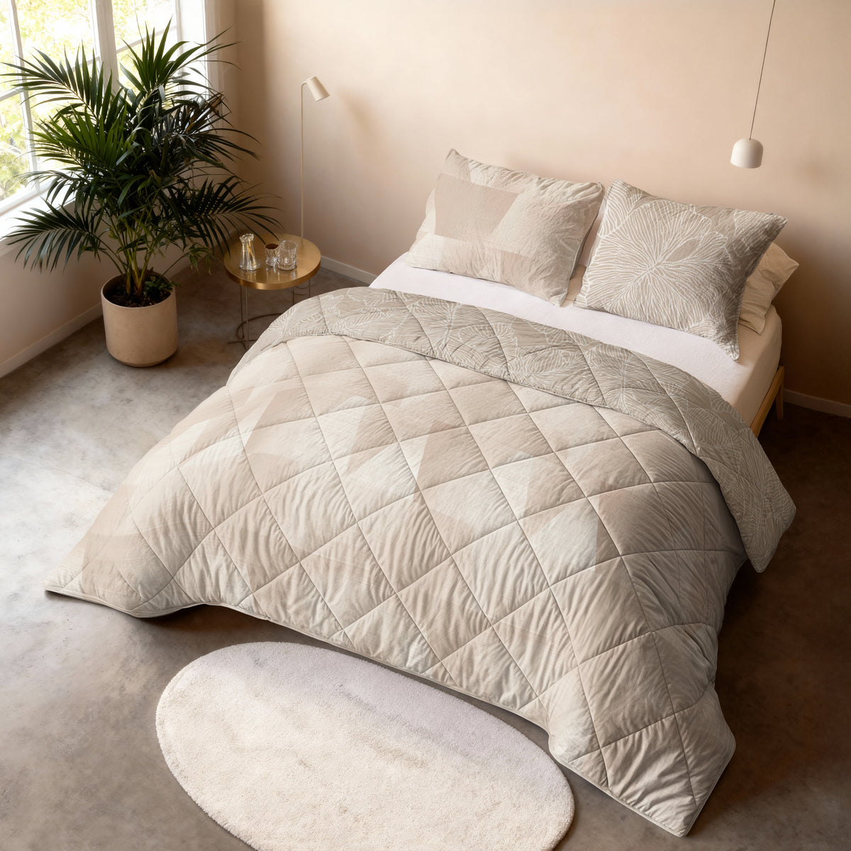 Lazy Dekbed Warm Triangles Zand/Beige Met Kussenslopen