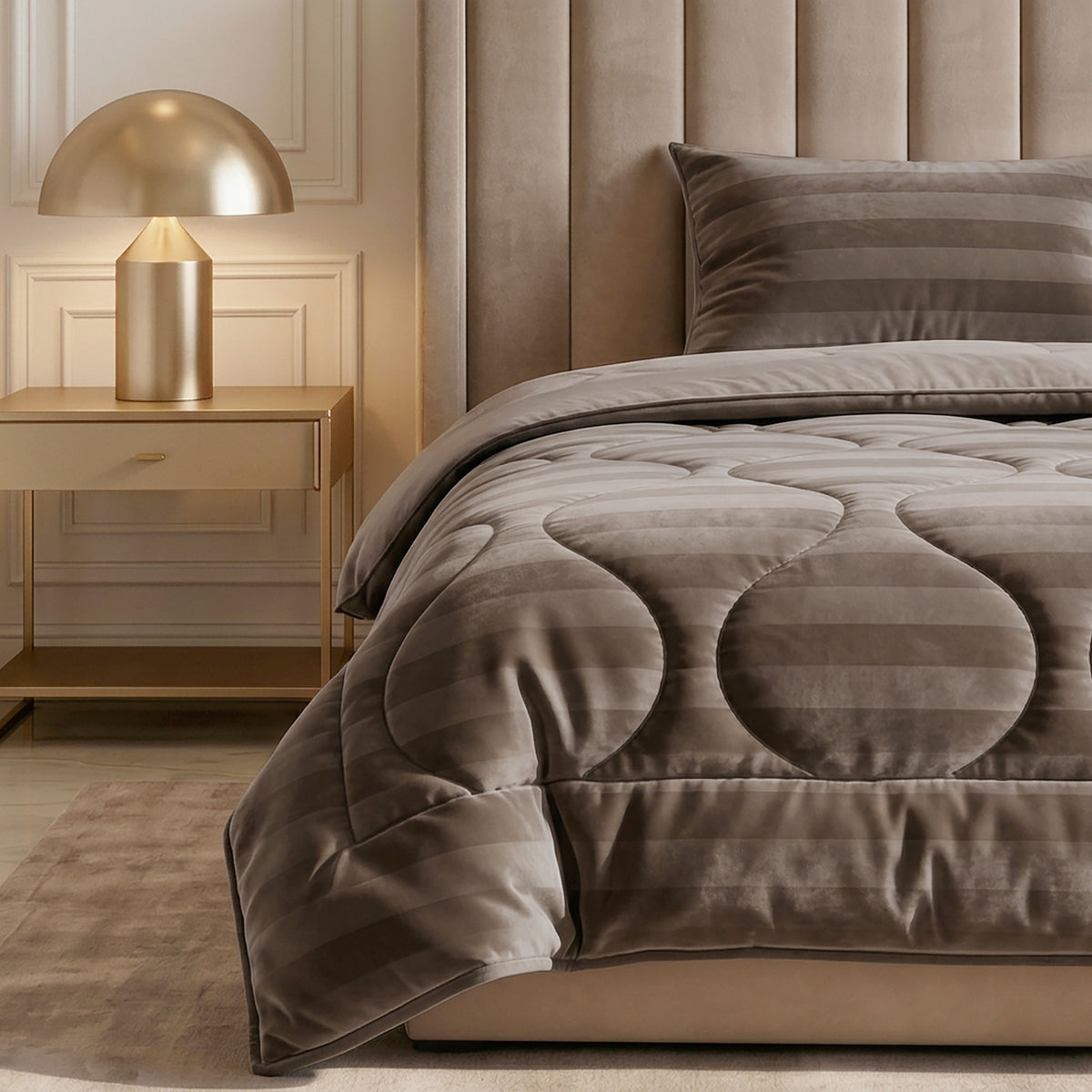 Dekbed Zonder Overtrek Hotel Velvet Taupe – Wasbaar