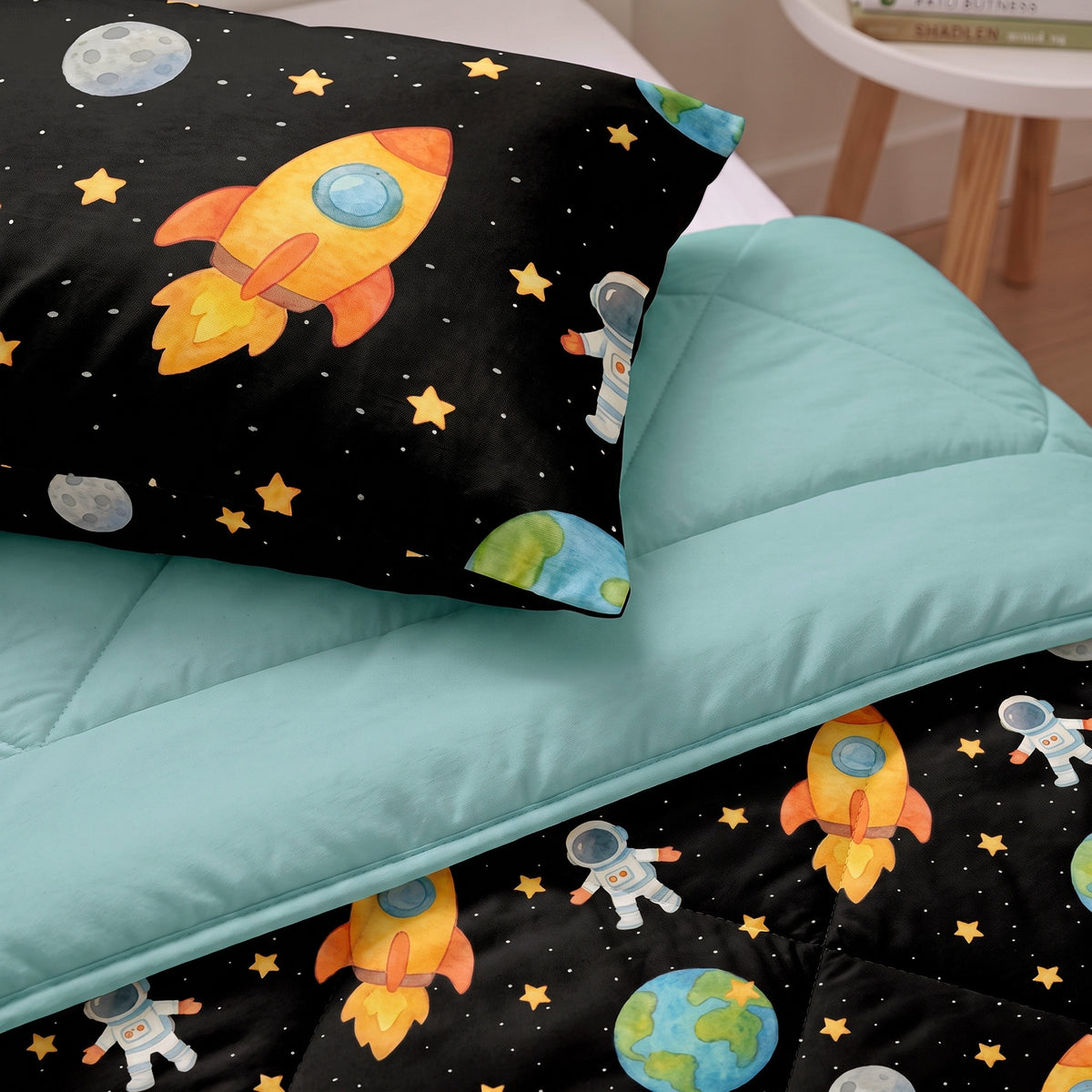 Kinderdekbed Zonder Overtrek Astronaut Zwart – Wasbaar 140 x 200 cm