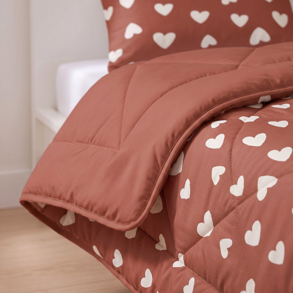 Kinderdekbed Zonder Overtrek Hartjes Rood – Wasbaar 140 x 200 cm
