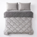 Teddy Velvet Dekbed Zonder Overtrek Taupe/Grijs – Wasbaar, incl. kussenslopen