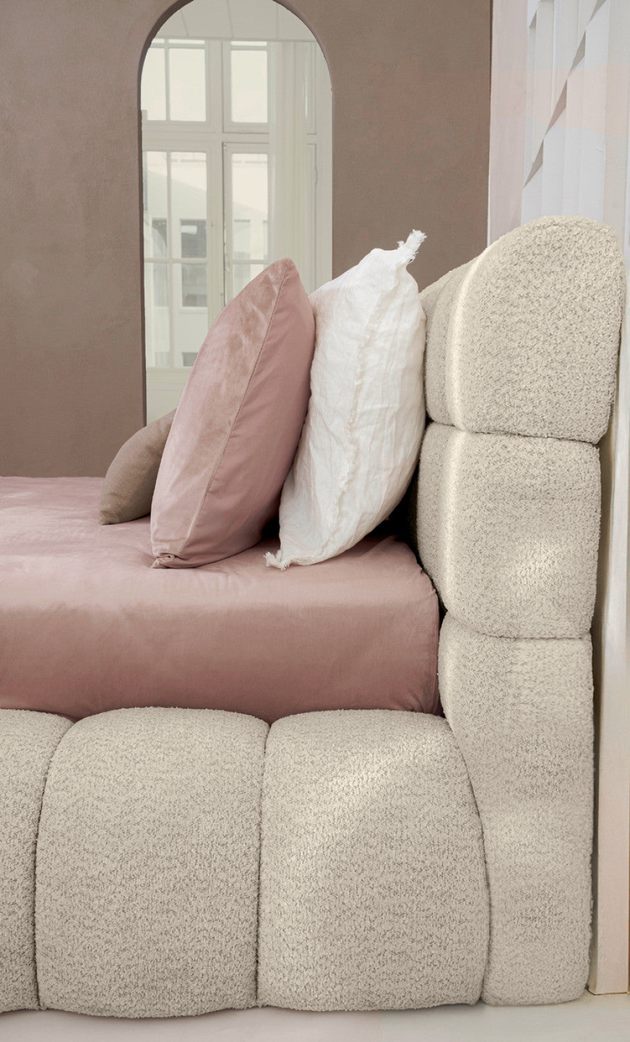 Adore Ruby Bouclé Beige - Zonder Matras