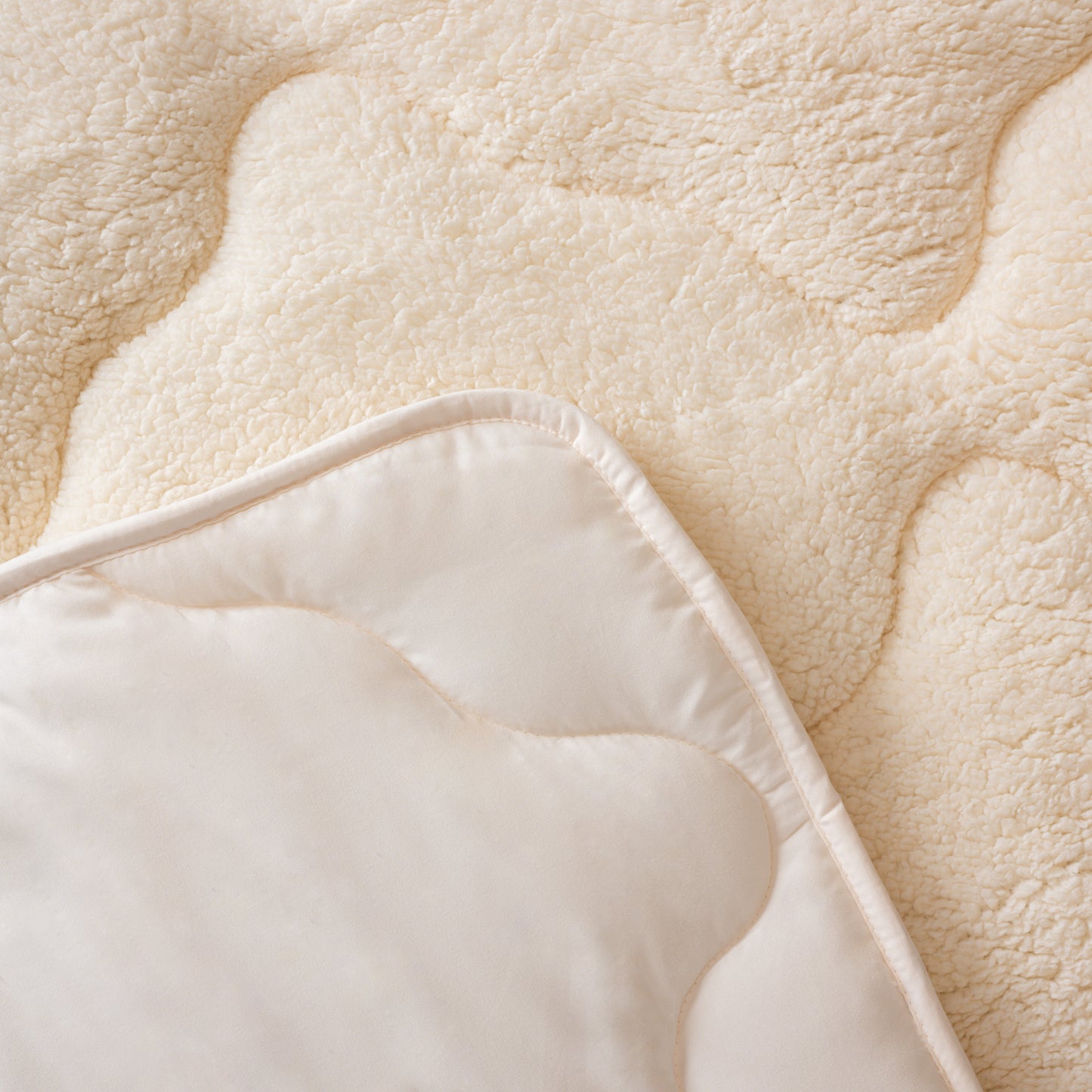 NordDream Teddy Dekbed - Creme