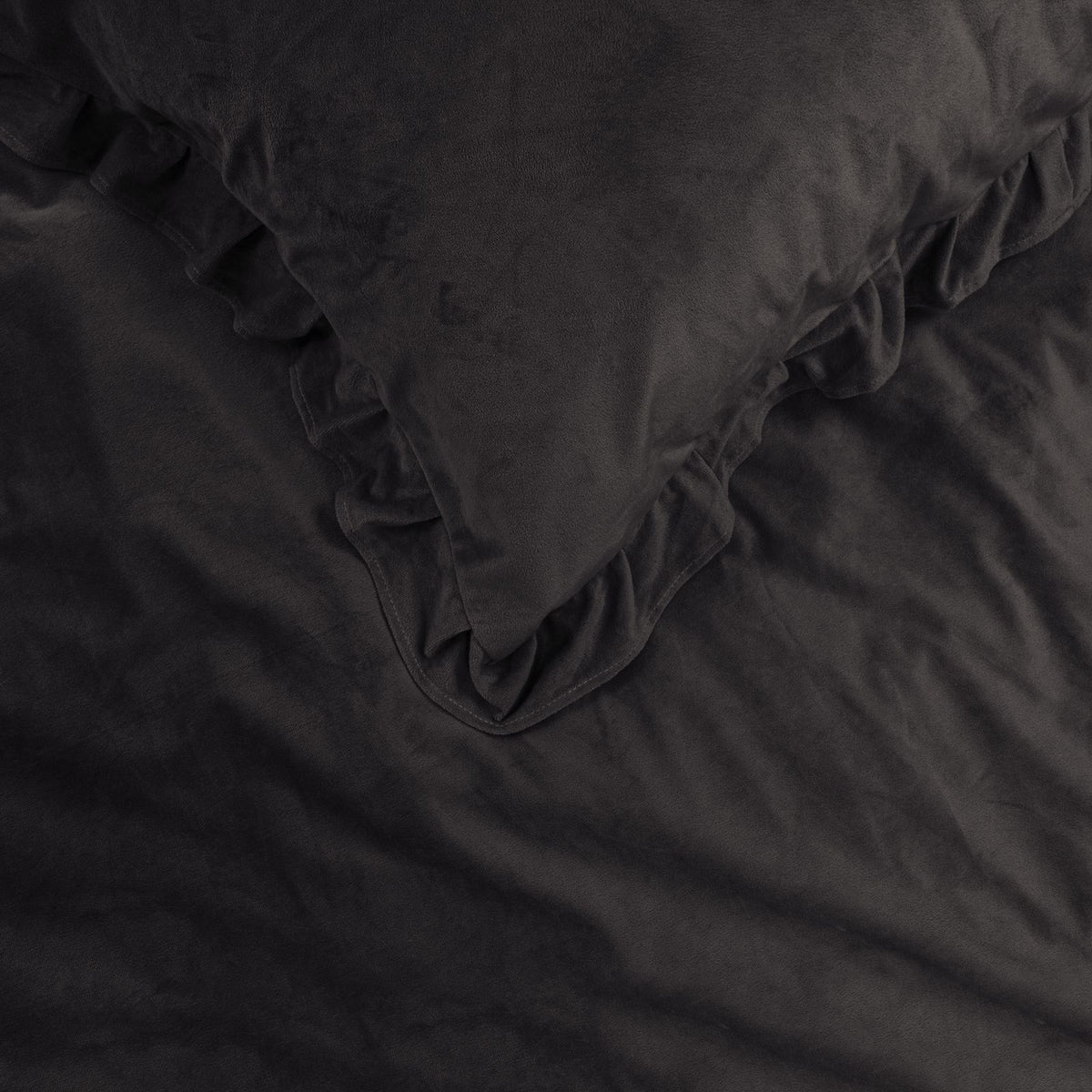 Dekbedovertrek Velvet Ruffles Zwart