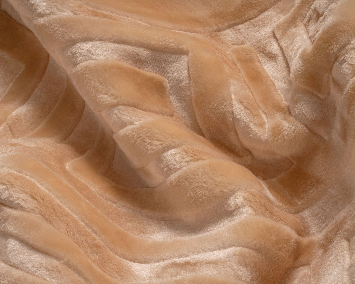 Embossed Zeta Deken Crème