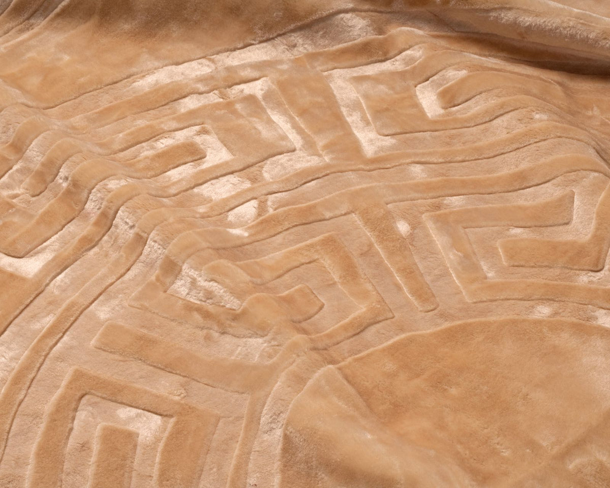 Embossed Zeta Deken Crème